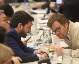 Unión por la Patria cuestionó la convocatoria opositora contra Adorni