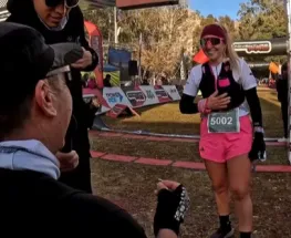 Una corredora recibió una propuesta de casamiento al finalizar el Desafío Punta Negra