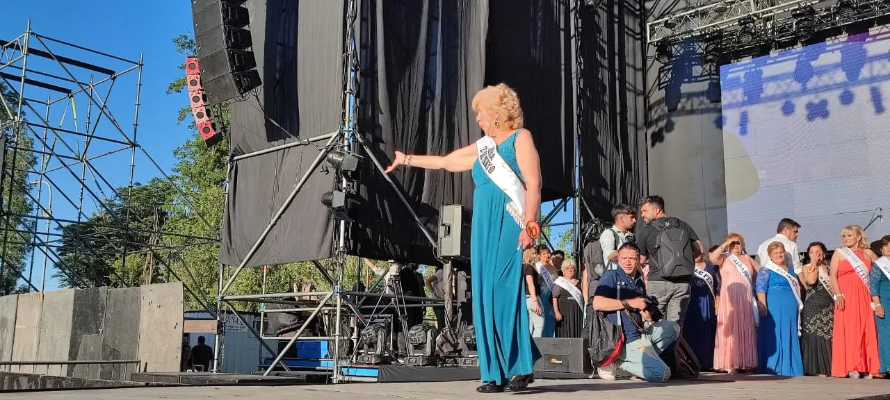 WhatsApp Image 2022-10-20 at 19.14.11 (1).jpeg