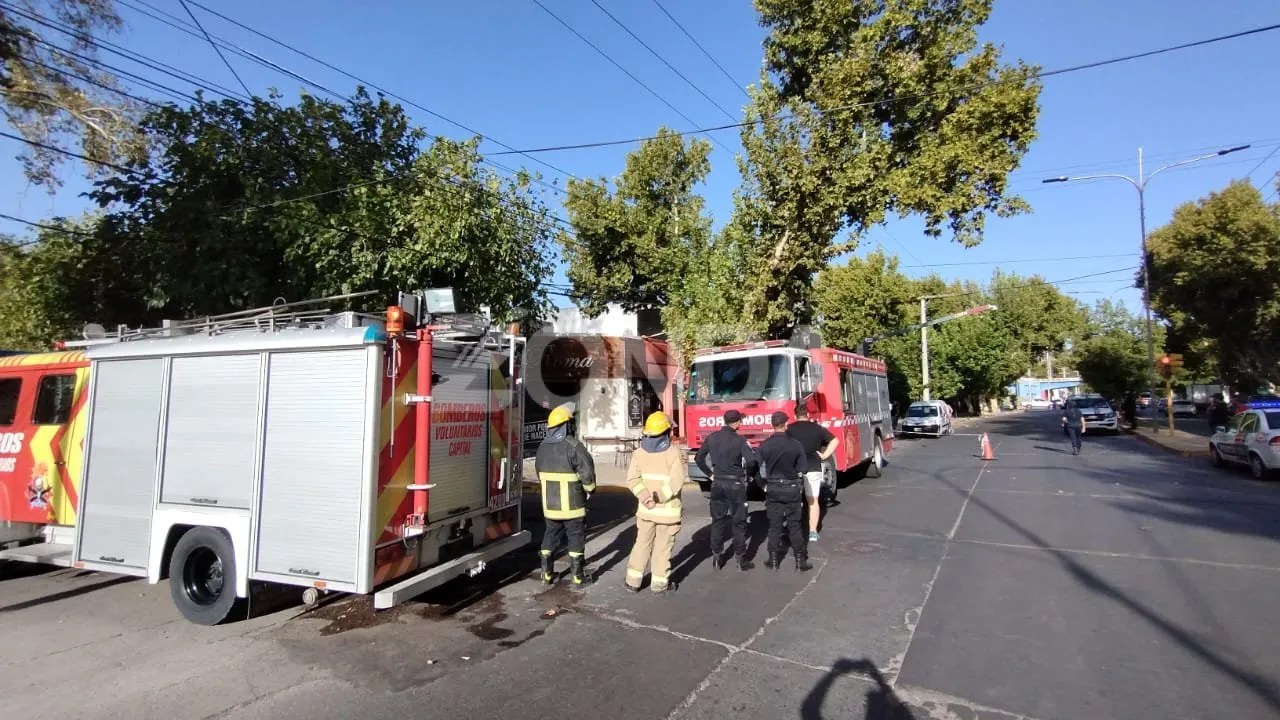 incendio en Di Roma (1).jpg