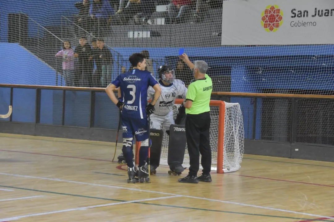 Final Copa Argentina de hockey sobre Patines CPC y UVT 2  .jpg