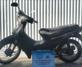 Secuestran una moto con numeración adulterada durante un operativo en Rawson
