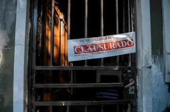 Clausuraron dos geriátricos clandestinos en San Juan: en total había 26 adultos mayores alojados
