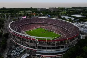 River gestiona un posible cruce con Barcelona en el Monumental