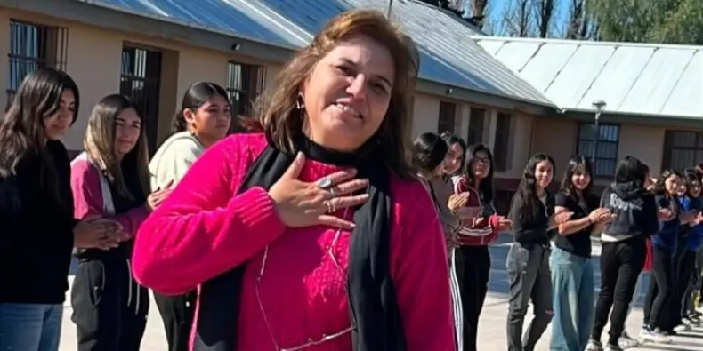 Profesora Cristina Díaz despedida
