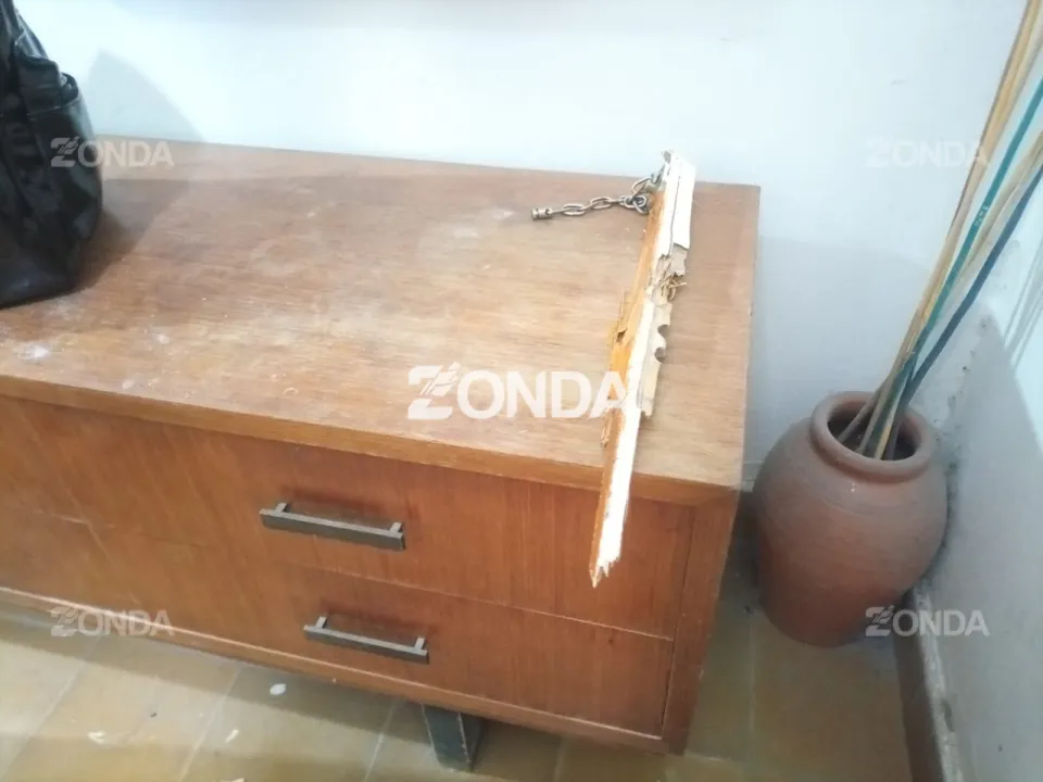 Roban la costosa computadora de una estudiante a punto de recibirse (4).jpg