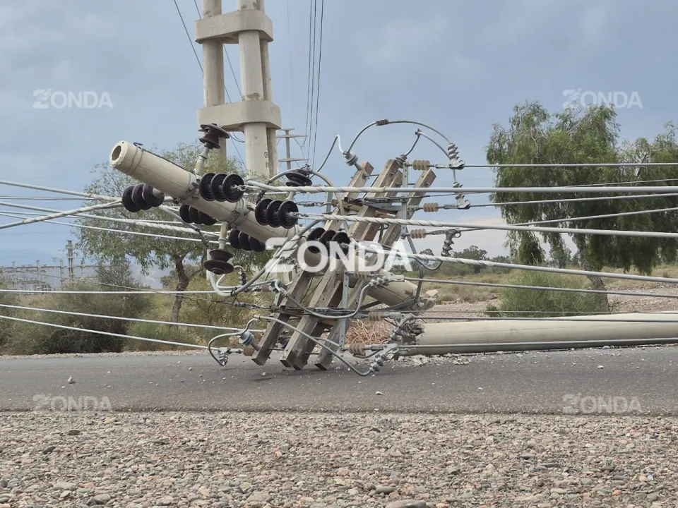 choque anchipurac camion postes de alta tension 