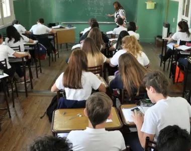 El 20% de los estudiantes de secundaria en Mendoza repite curso en 2025