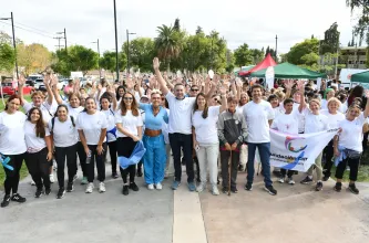 Más de 300 personas participaron en la caminata por la prevención del cáncer cervicouterino