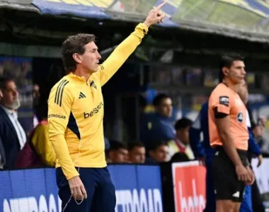 Boca recibe a Independiente con Úbeda en busca de otro triunfo en clásicos