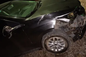 Choque en La Bebida dejó daños materiales y un conductor se retiró del lugar