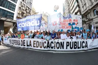 Docentes universitarios vuelven al paro por el cumplimiento de la ley de financiamiento