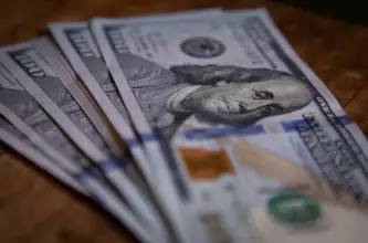 El dólar oficial rebota tras tres jornadas de baja y el mercado ajusta expectativas