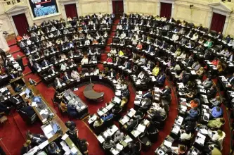 El Ejecutivo giró al Congreso un proyecto que redefine controles fiscales y alivios para contribuyentes