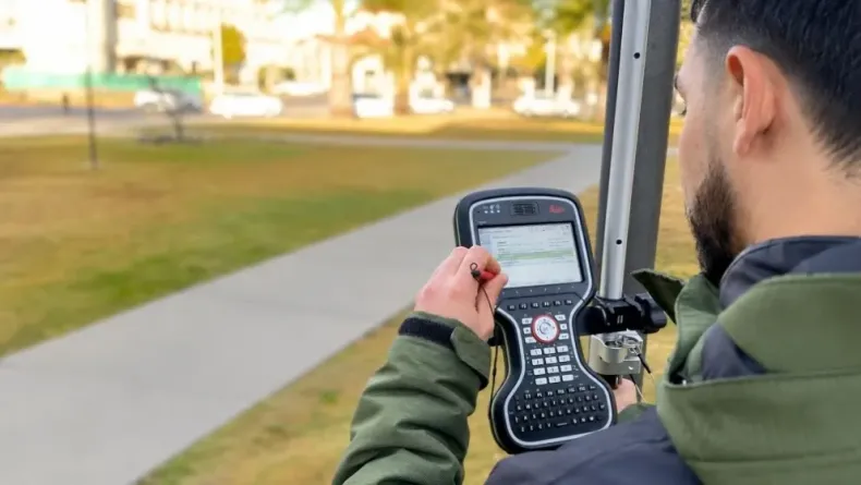Modernización urbana en San Juan. Planeamiento incorporó un sistema satelital para acelerar los controles de obra