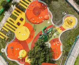 Avanza la apertura del sector infantil con temática de dinosaurios en Parque Belgrano