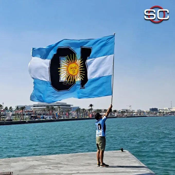 Banderazo en  Doha.jpg