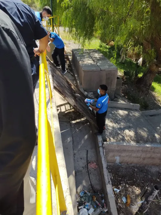 hermanos ahogados (9).jpg