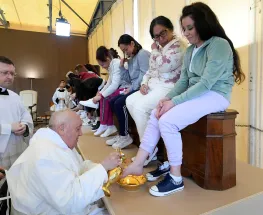 El Papa visita una cárcel de mujeres para realizar el lavado de pies