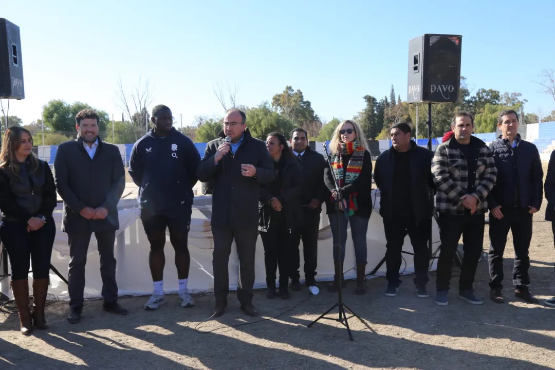 Visita selección inglesa de rugby a Marquesado 4.jpeg