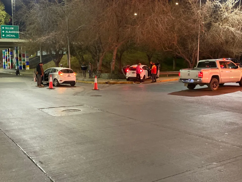 3f0df7e9-d491-4f52-9214-f758c02ccd3b.jfif