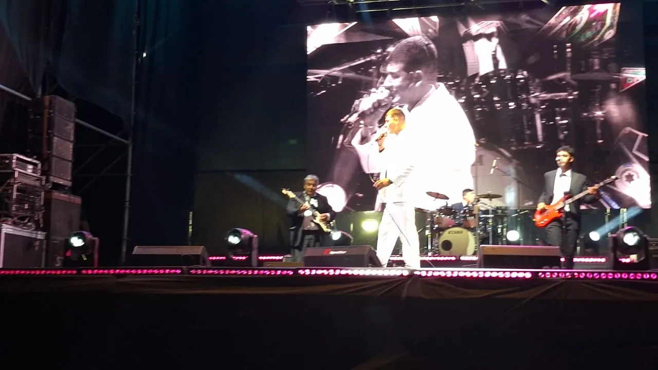 WhatsApp Image 2025-11-21 at 10.47.50 PM.jpeg