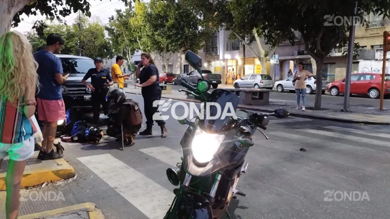 CHOQUE MOTO POLICIA CENTRO