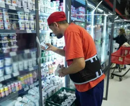 Los salarios subieron 2,5% en enero, pero quedaron por debajo de la inflación