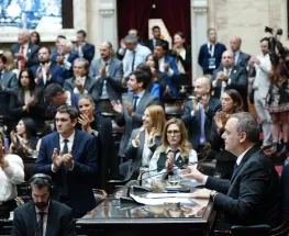 Adorni desafió a la oposición: no renuncia y dice que probará su inocencia