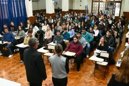 San Juan evaluó a 228 aspirantes para cubrir 101 residencias sanitarias