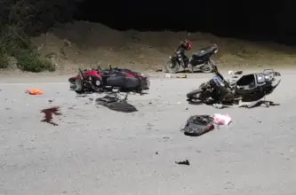 Un motociclista murió tras un choque entre dos motos en Tres Esquinas