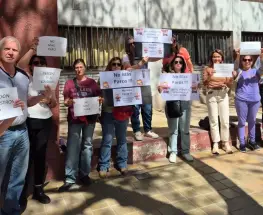 Familias de preuniversitarios de la UNSJ reclaman regularización total y recuperación de contenidos