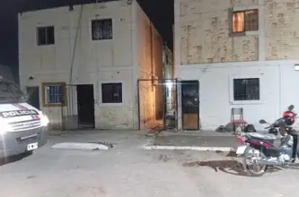 Acusaron a un joven de un robo, lo secuestraron a punta de pistola y terminaron detenidos