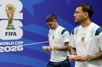 De Paul y Paredes sostuvieron su ritual pese a la ceremonia en el MetLife