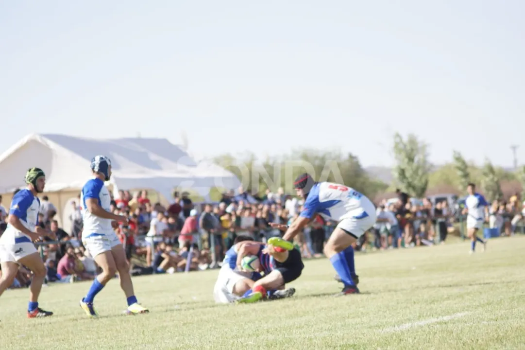 El seleccionado sanjuanino de rugby perdió ante Mendoza2.jpg