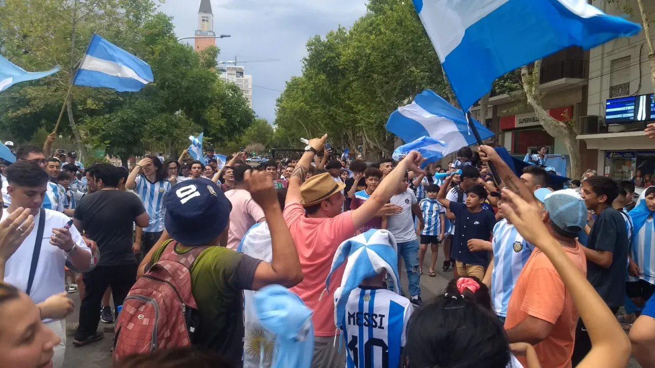 Festejos plaza 25.jpg