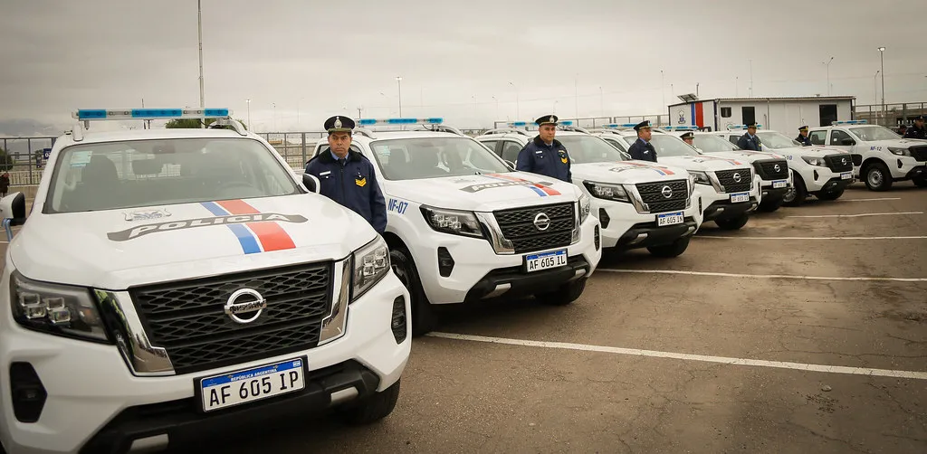 nuevos patrulleros.jpg