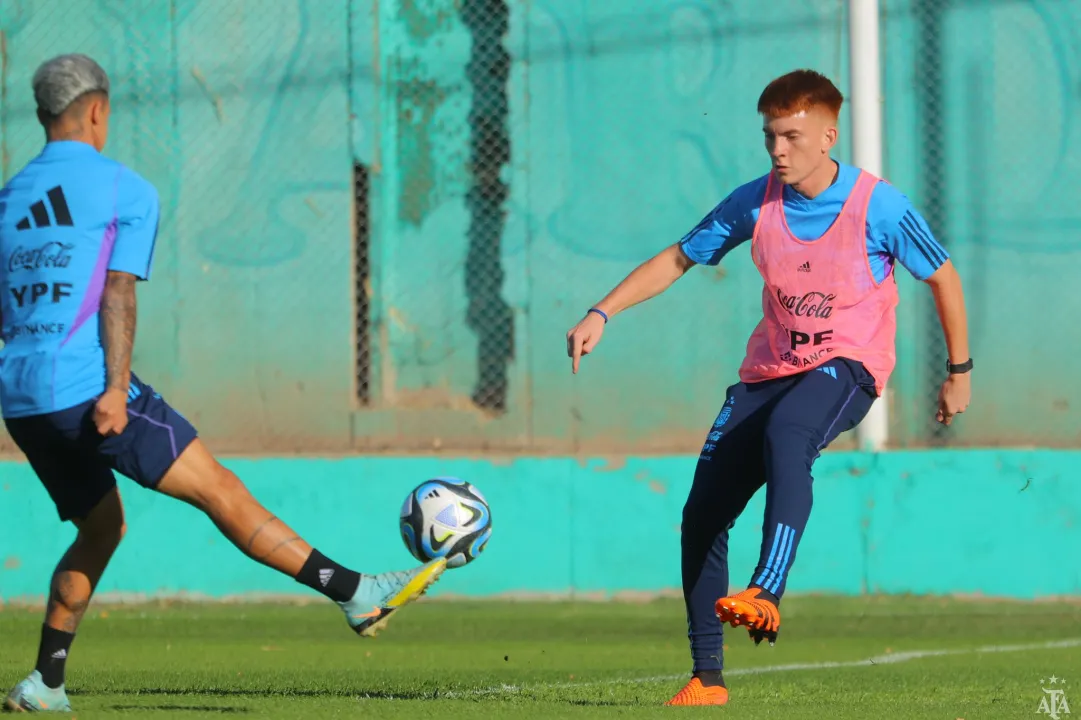 Selección Argentina Sub 20 en Desamparados 1.jpg