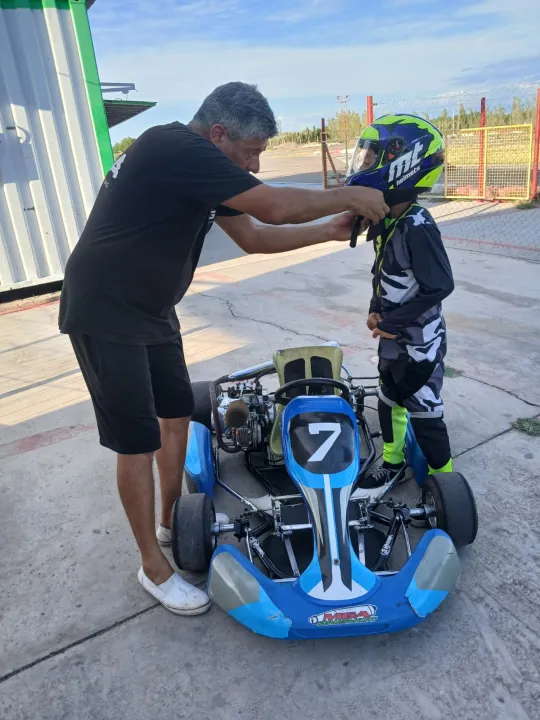 Valentino Aguero Karting 1.jpg