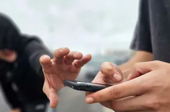 Condenan a un hombre por el robo de un celular a una menor