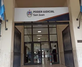 Condenan a dos acusados por captar víctimas en Rawson y apropiarse de datos biométricos