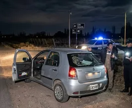 Dos motochorros armados asaltaron a un trabajador y le sustrajeron más de un millón de pesos