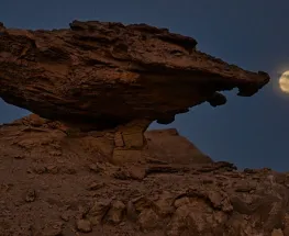 La magia de la luna llena vuelve a iluminar Ischigualasto