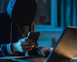 Le hackearon el WhatsApp a su amigo y lo engañaron con una falsa venta de dólares
