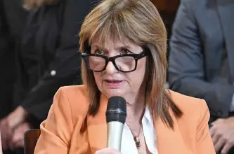 Bullrich se ausenta del encuentro con Adorni y crece la fricción interna