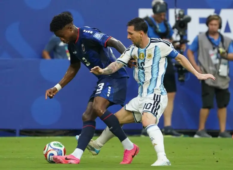 Argentina y Cabo Verde sostienen la paridad y la clasificación sigue en juego