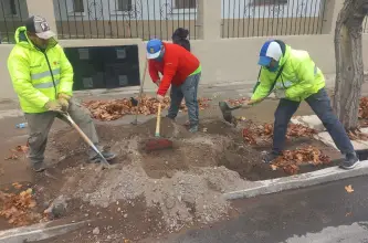Capital ejecutó un operativo para contener el agua que avanzó desde Rivadavia