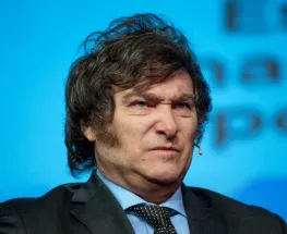 Milei retrocede en el ranking latinoamericano y queda 14° en imagen positiva