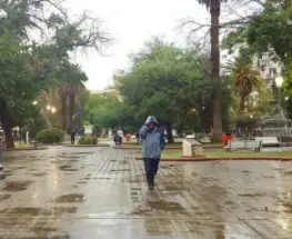 Domingo invernal en San Juan con cielo cubierto y chances de lluvia durante la final
