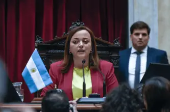 Moreau rechazó la nueva Inocencia Fiscal y cuestionó la agenda del Gobierno